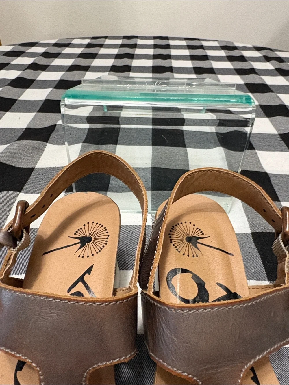 OTBT Boathouse Sandals Silver Brown Leather T-Strap Thong Platform Wedge 6.5